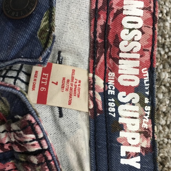 Floral Jean Shorts - Picture 2 of 2